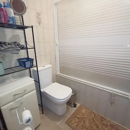 Tranquil And Spacious Townhouse In Historical And Picturesque Holiday home